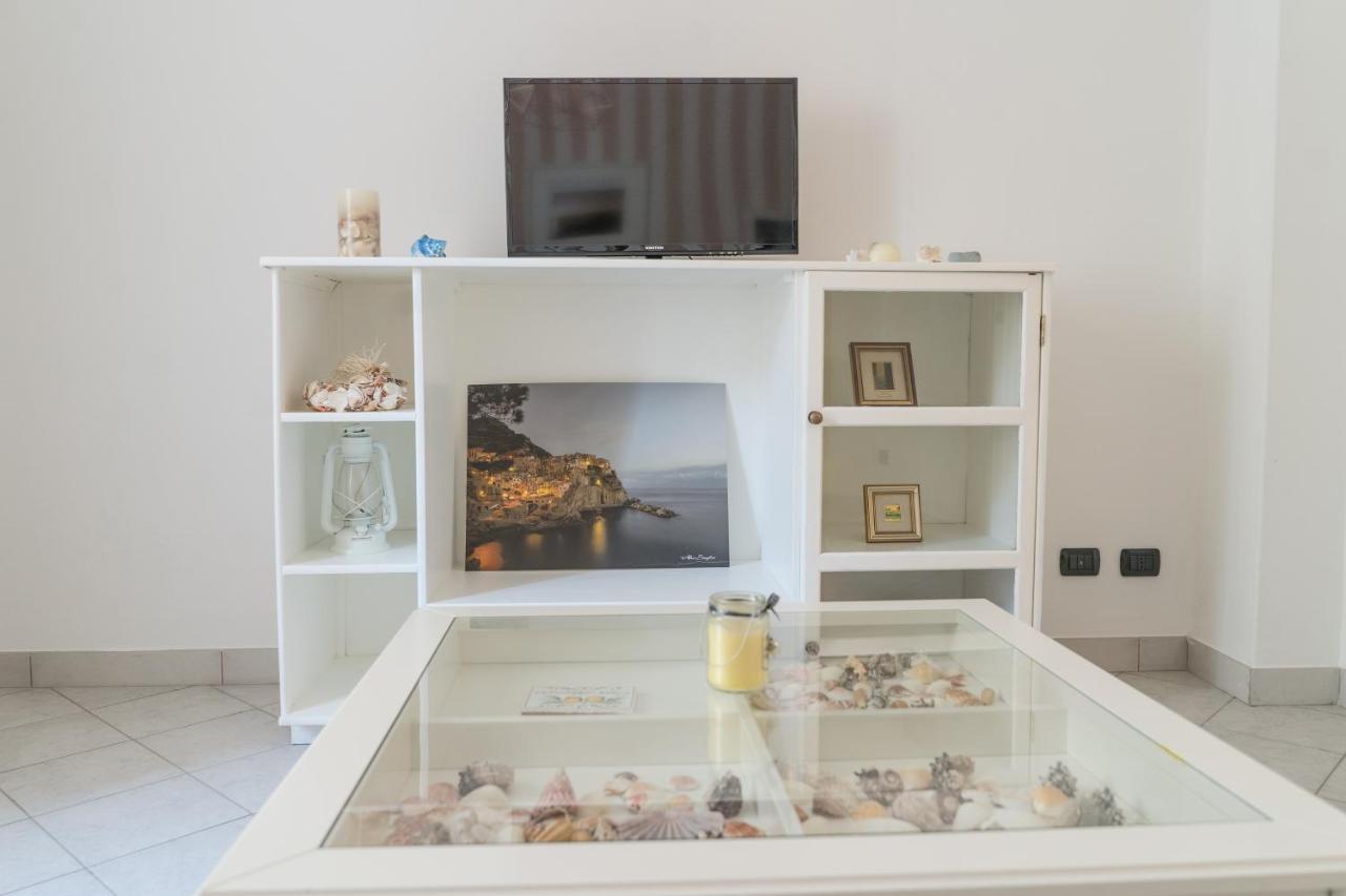 サン・テレンツォMaison M, Terre Marineアパートメント エクステリア 写真